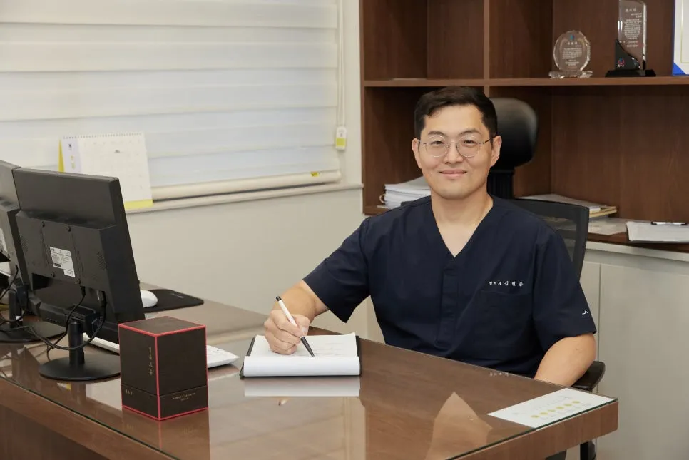 [광명 이명난청 한의원]조용하면 이명이 더 심한 이유, 정말 소리가 커진 걸까요?